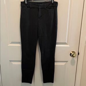 Old Navy Women's Black Skinny Jeans